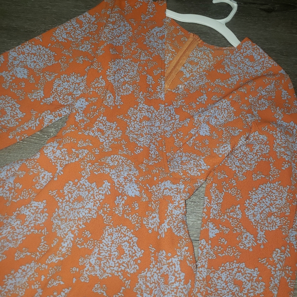 Romper - Picture 3 of 5